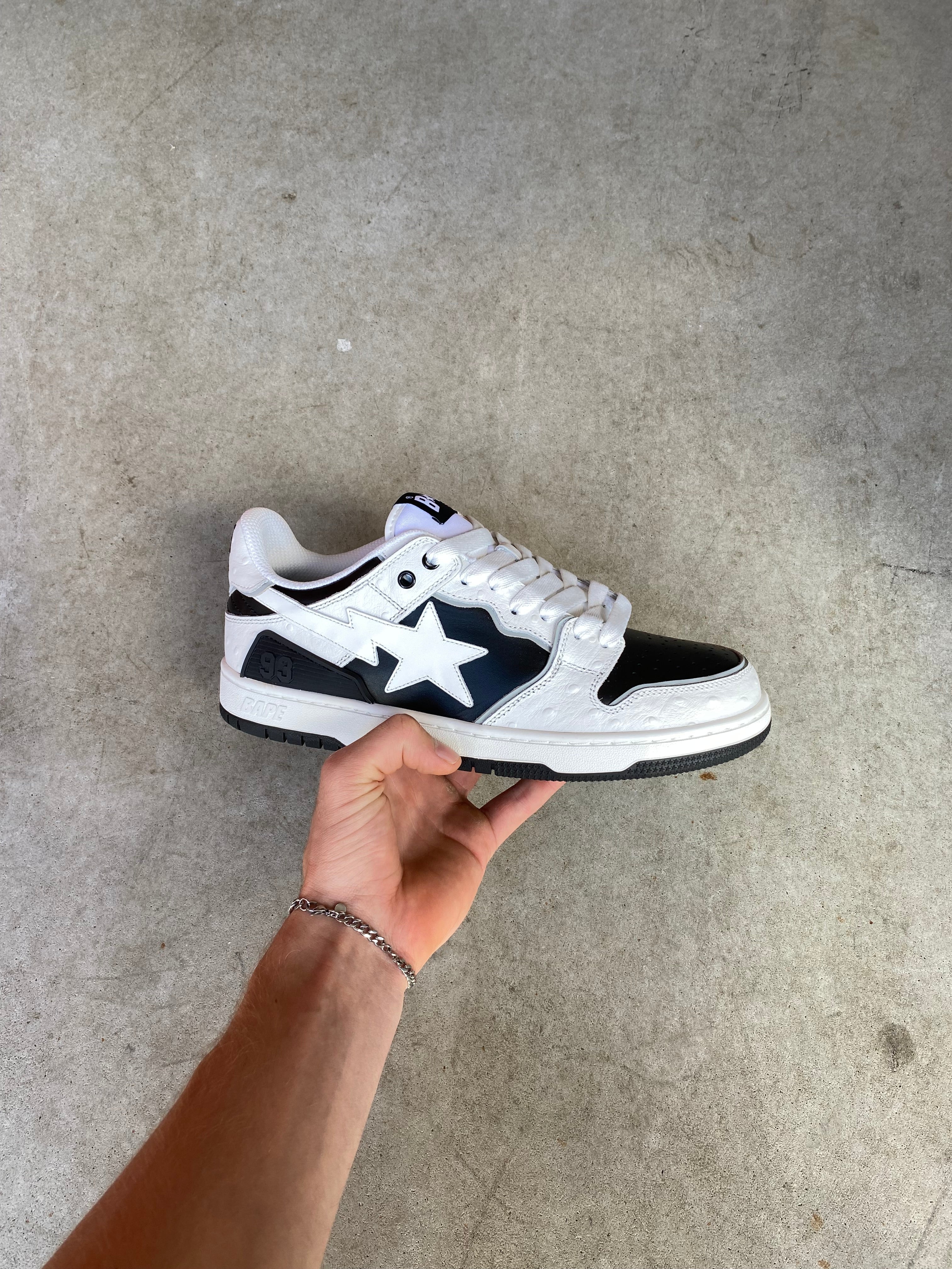 A Bathing Ape Sk8 Sta “black white”