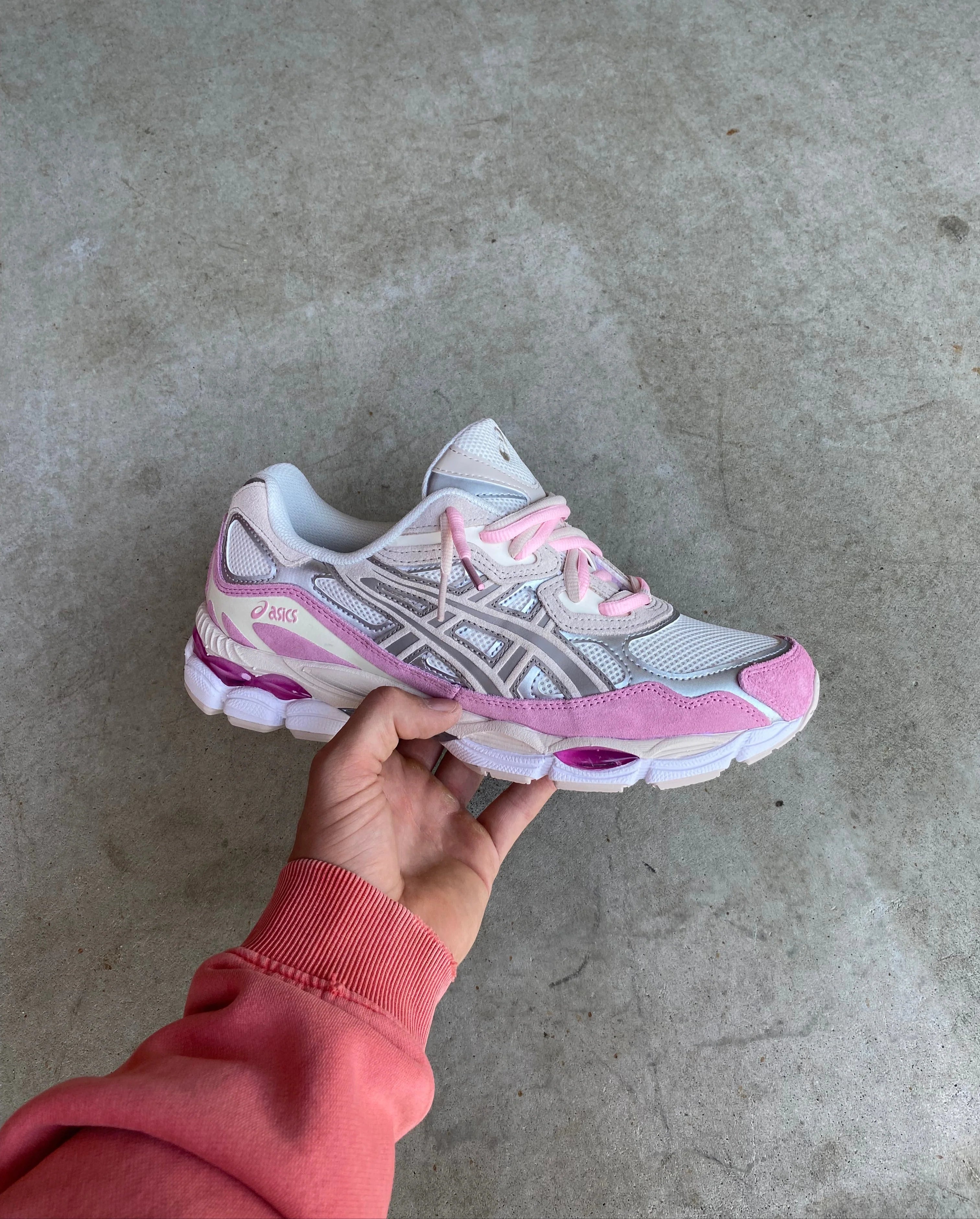 ASICS “Mineral Beige”