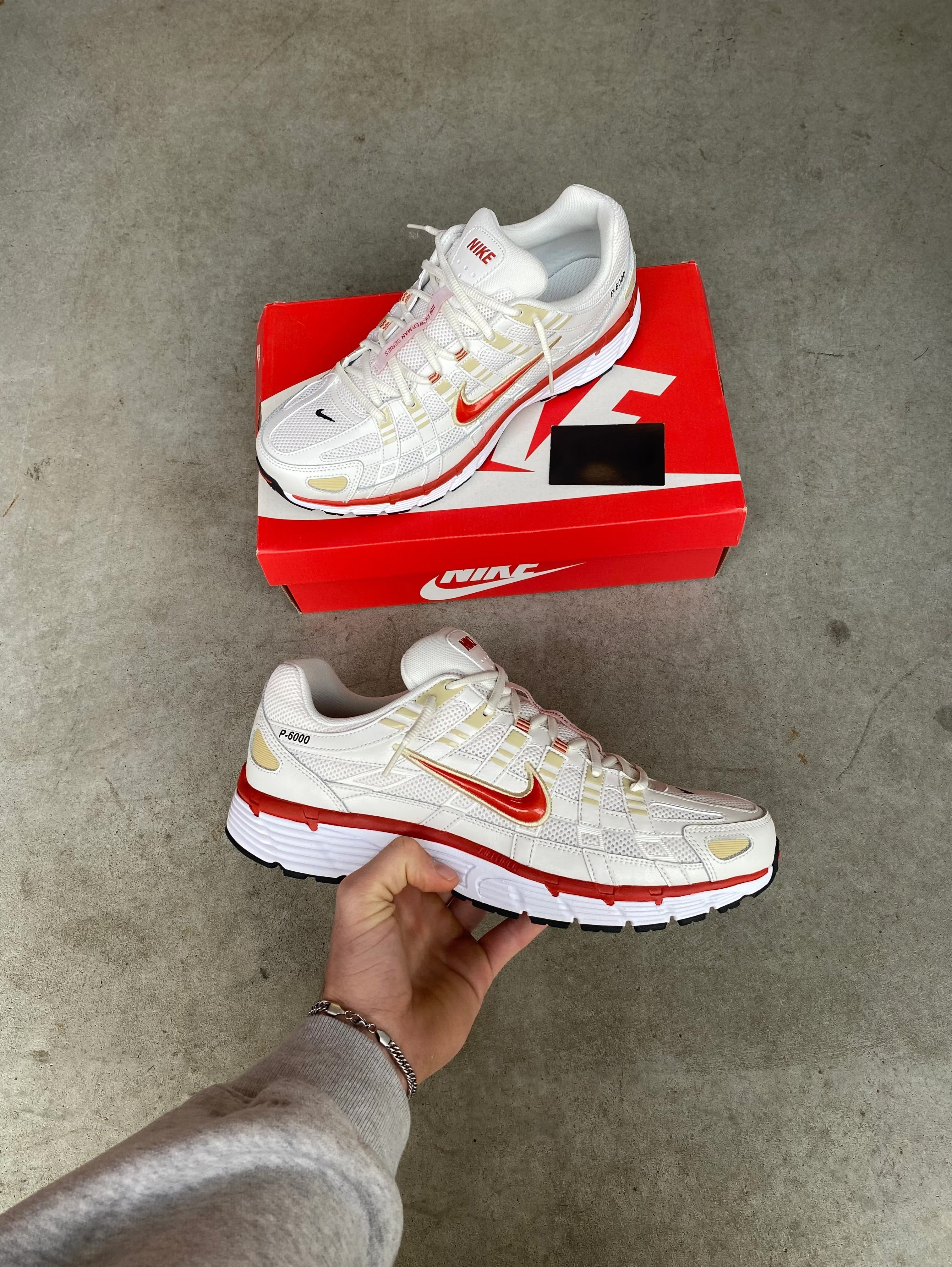 Nike P-6000 “dragon red”
