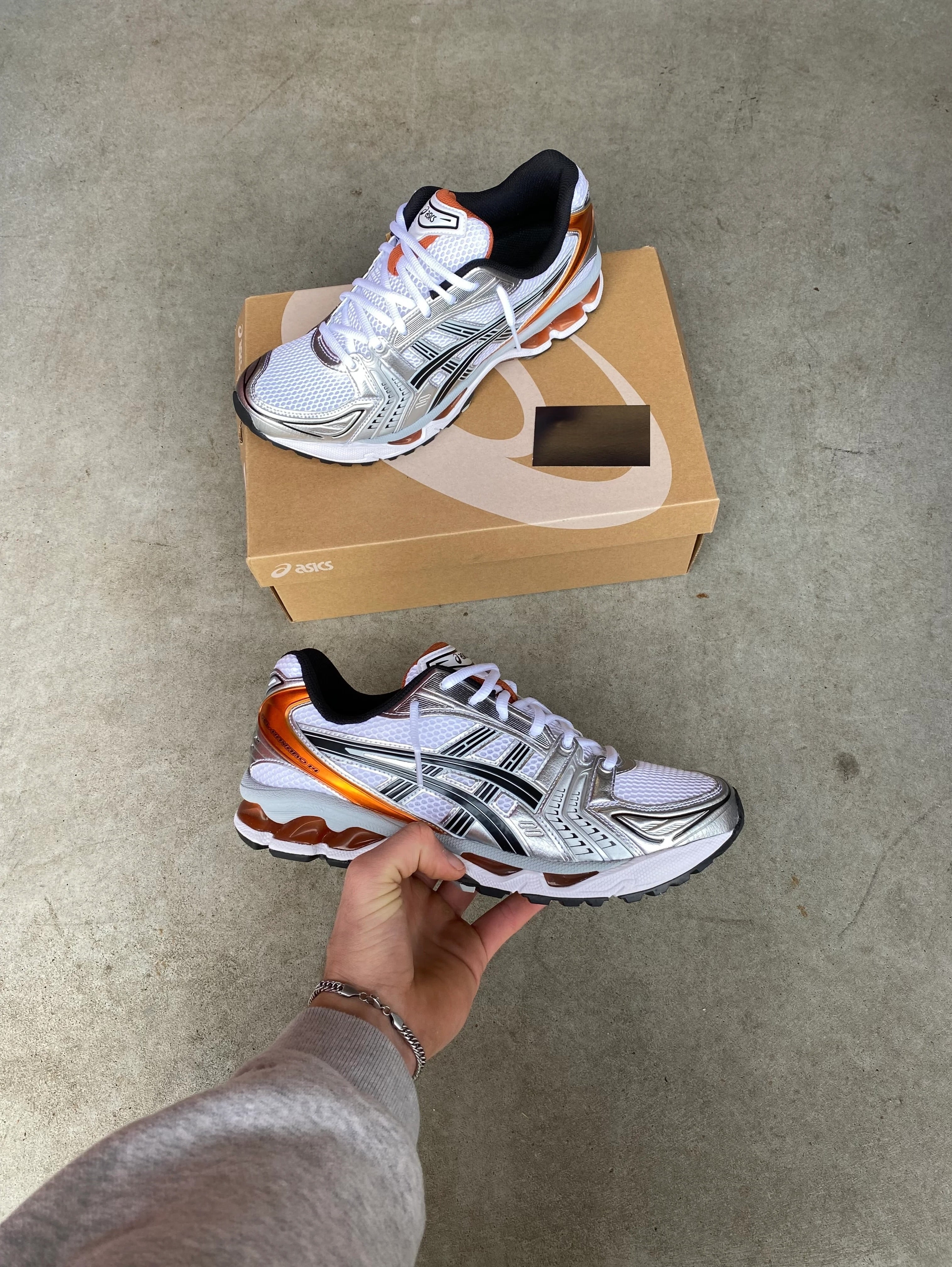 ASICS gel kayano “Piquant Orange”