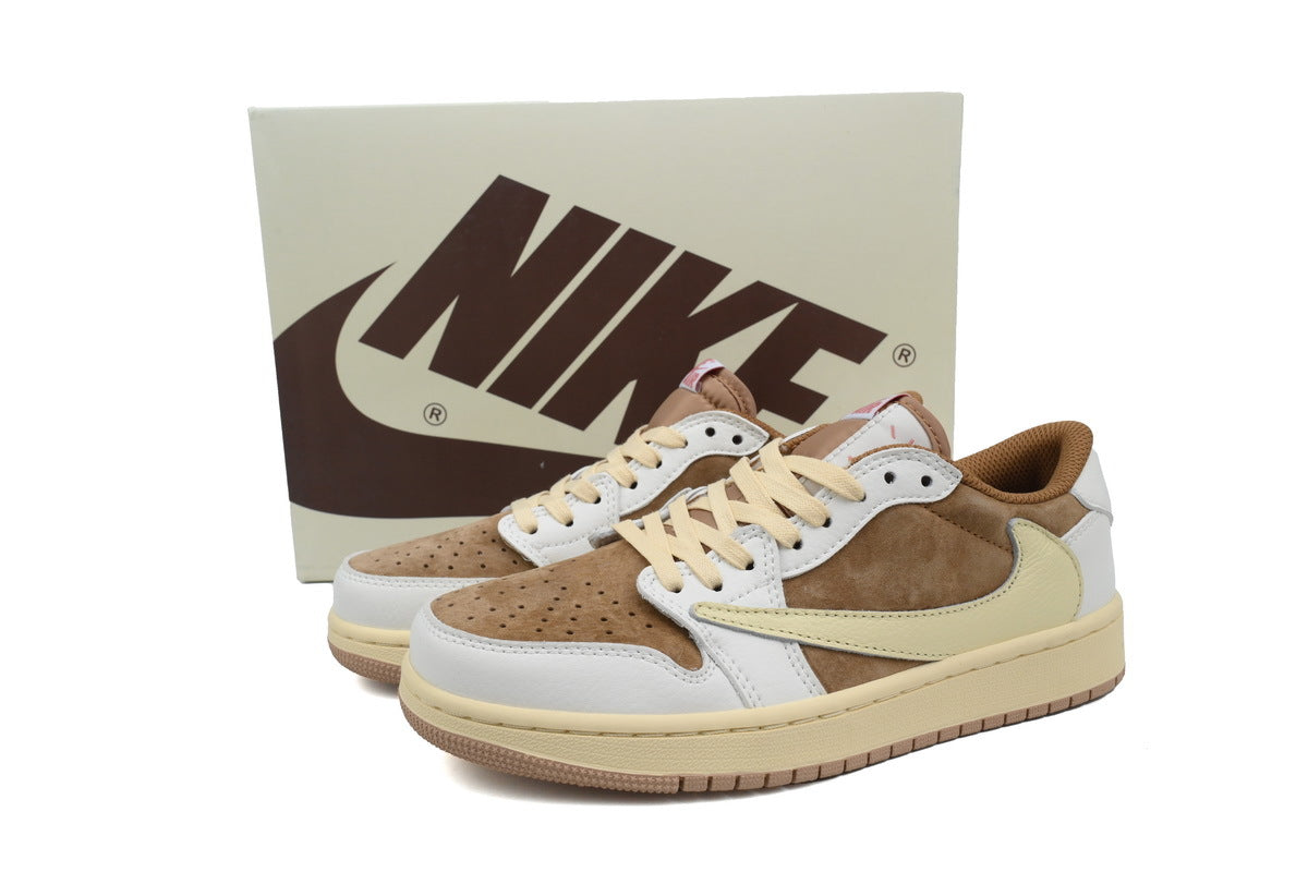 Travis Scott x Air Jordan 1 Low OG Sail Shy Pink