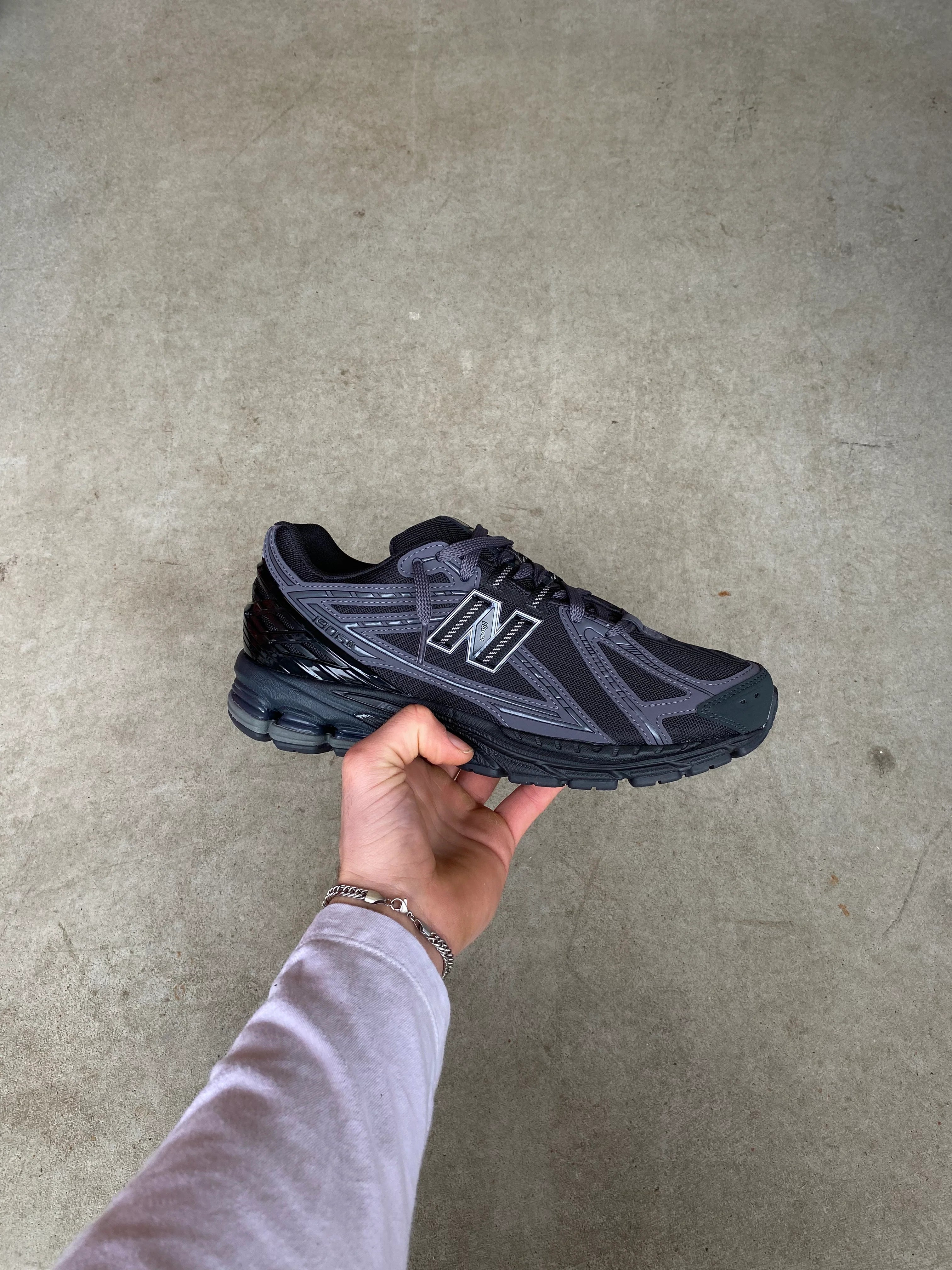 New Balance "Black Phantom"