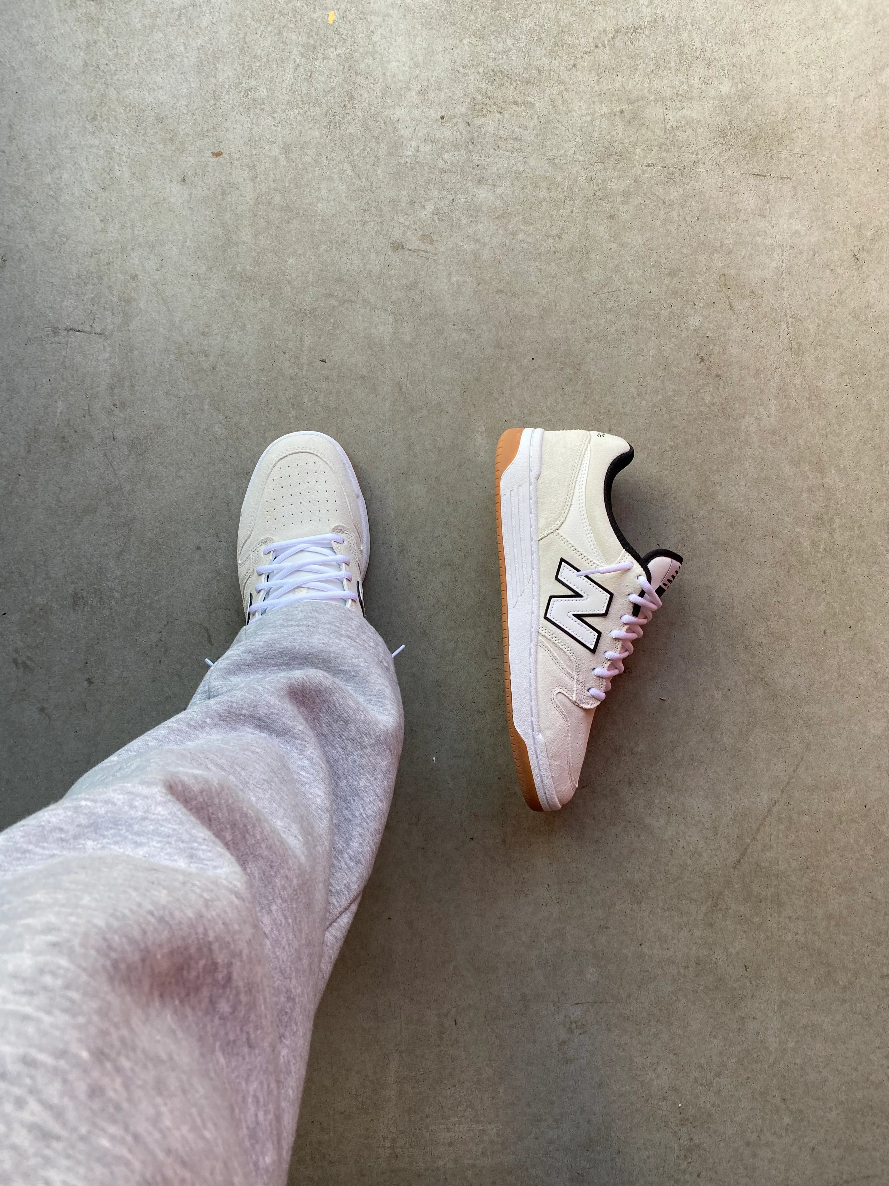 New balance “White”