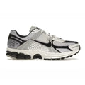 Nike vomero “black phantom”