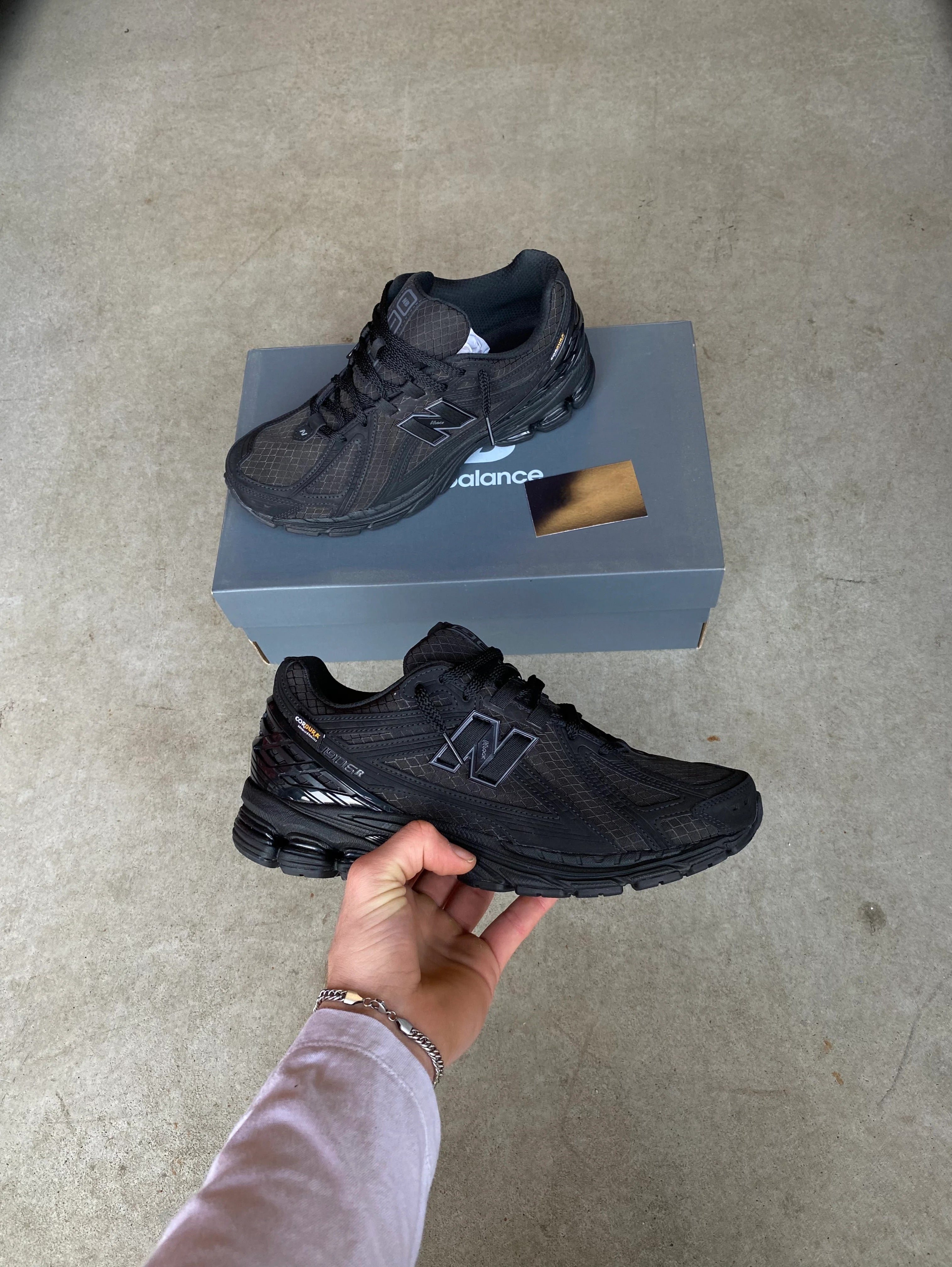 New balance “Cordura black"