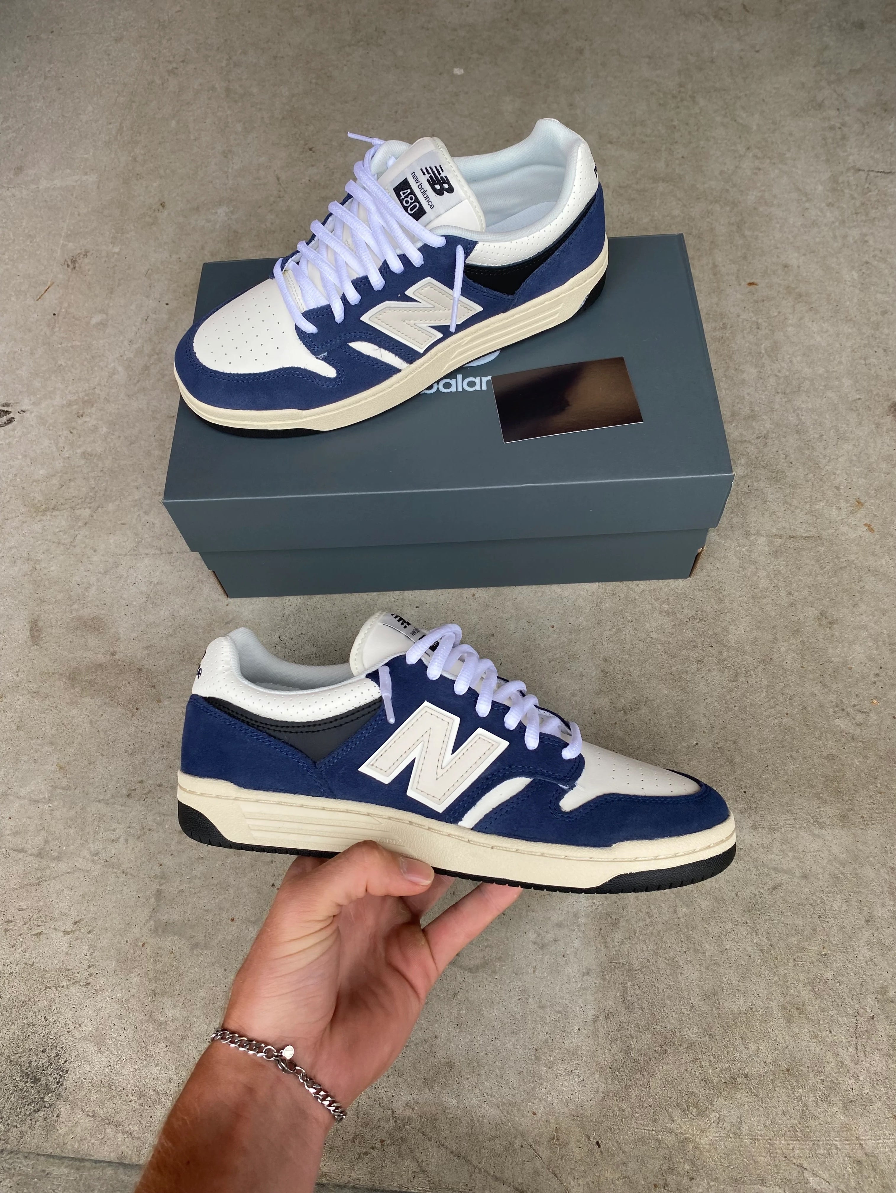 New balance “Navy”