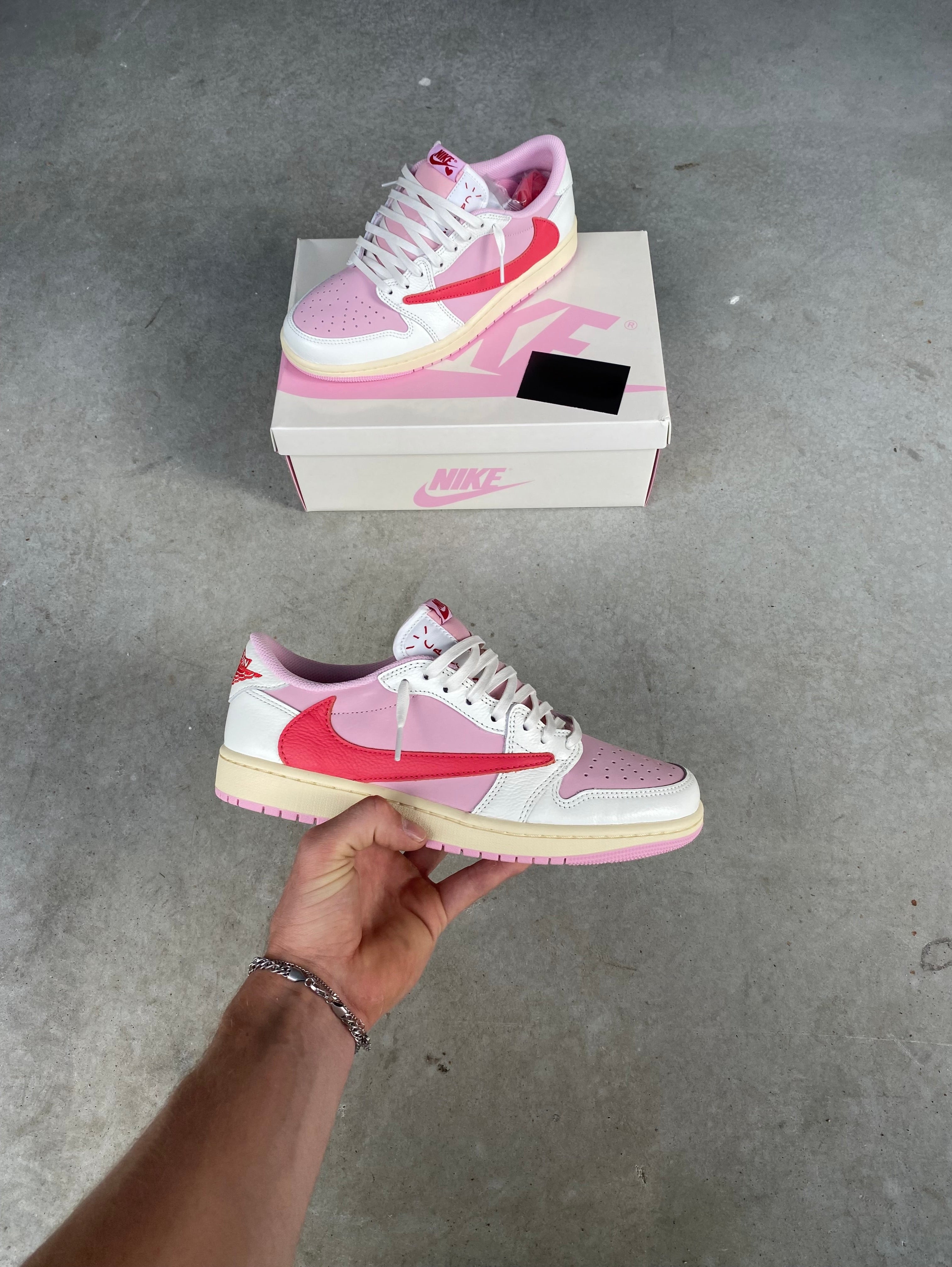 Travis Scott x Air Jordan 1 Low OG SP 'Sail Tropical Pink'